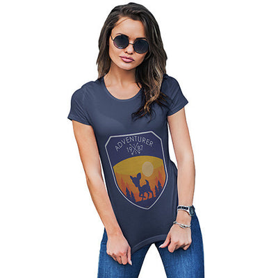 Der Adventurer Women's T-Shirt